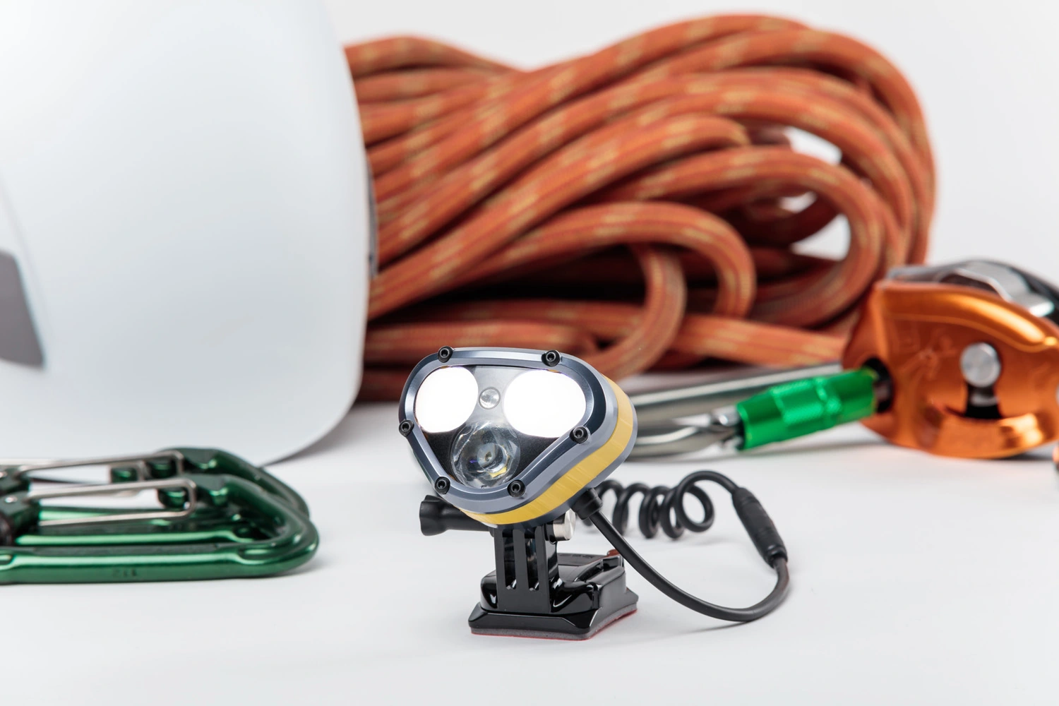 Carbi outdoor headlamp